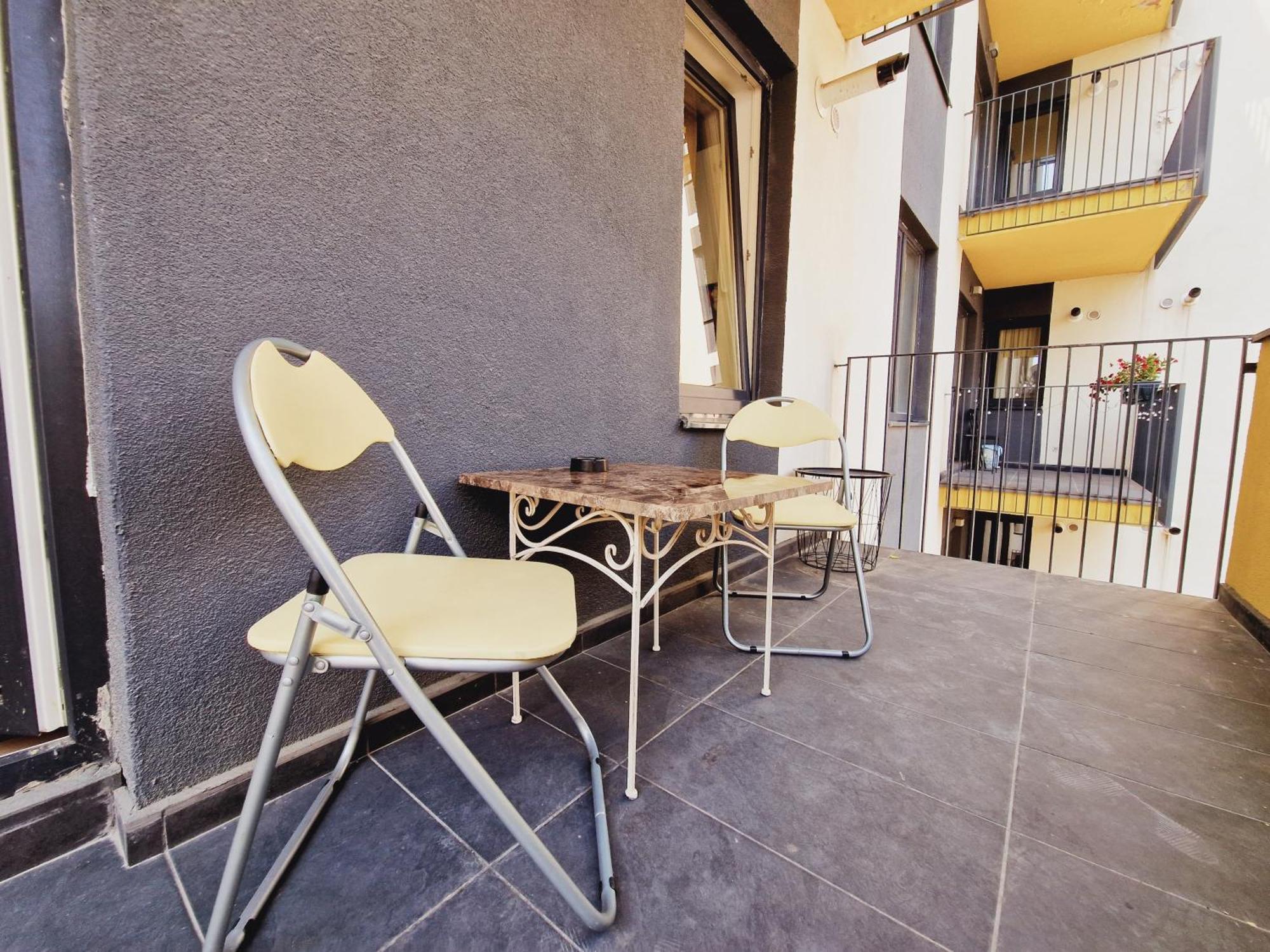 Ultracentral 5* Boutique Hotel Style Apartment. Brand New. 2 Rooms. Spacious. Free Parking Cluj-Napoca Exterior foto